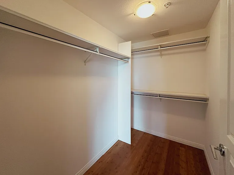 555 Front St #602 — Photo 26