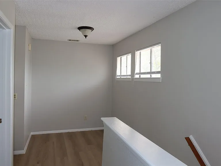 4804 Putters Cv #A — Photo 13