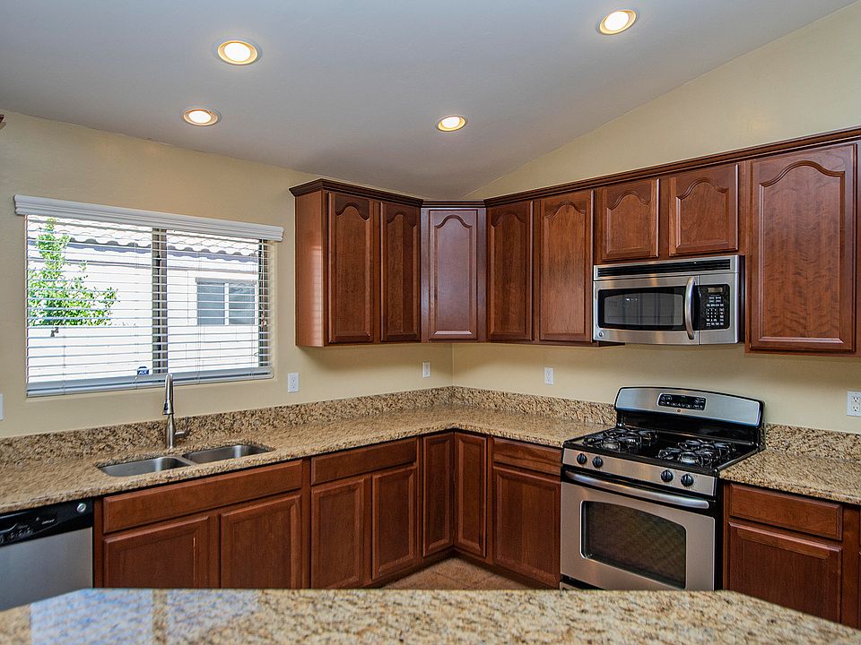 1st image of 7062 W Dupont Way