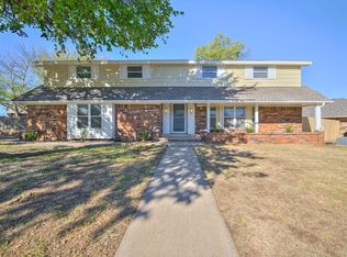 8701 Salsbury Ln, Oklahoma City, OK 73132