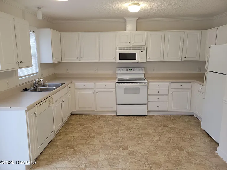 4145 Dudleys Grant Dr #B — Photo 12