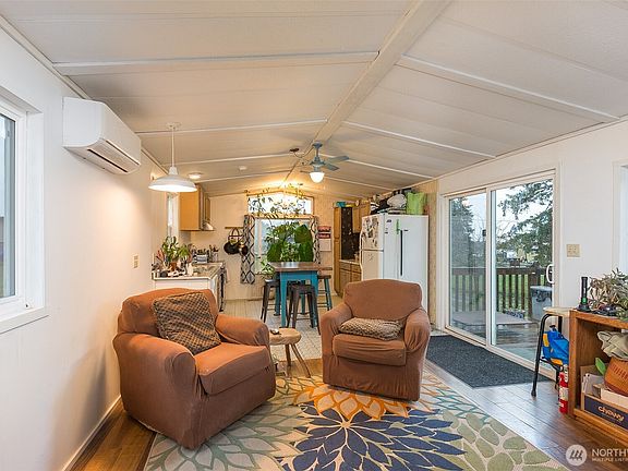 4th image of 501 McCarver Road