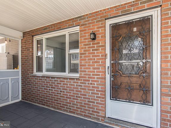 4th image of 2828 Sellers St