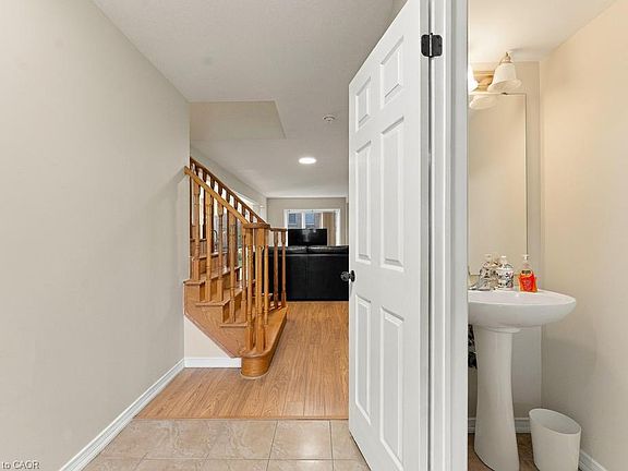 2nd image of 173 Whitwell Way