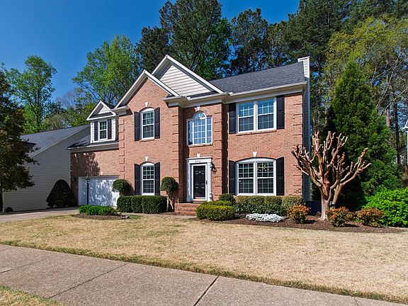 3rd image of 8901 Braceridge Rd