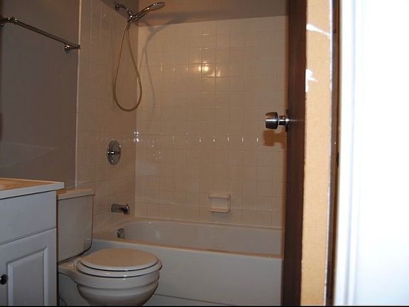 5th image of 8096 McCamidge Dr