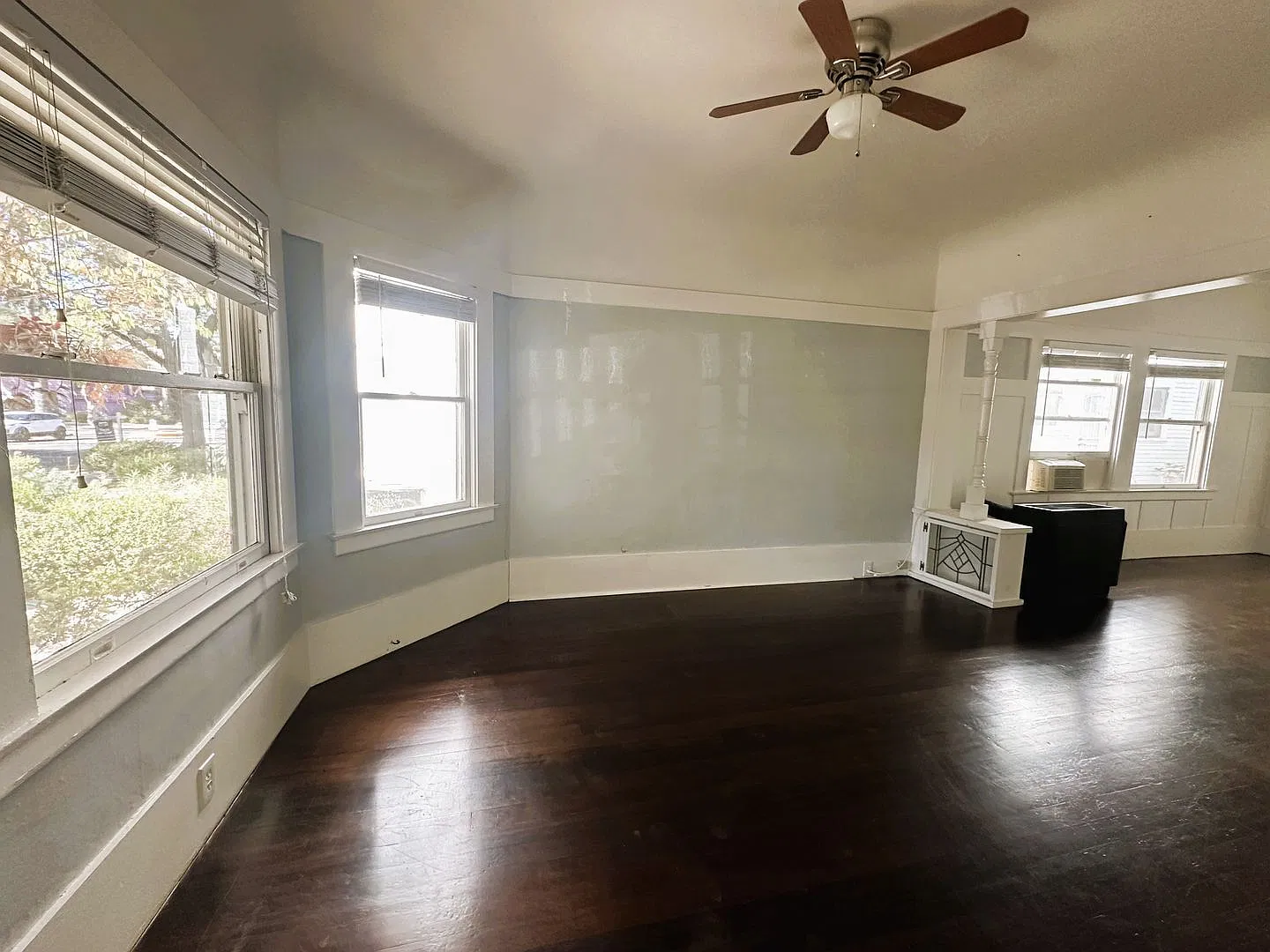 Spacious 1-Bedroom Apartment with In-Unit Laundry in Sacramento — Photo 3