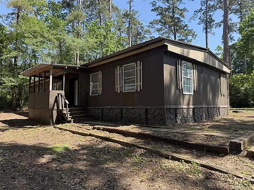 6851 Old Highway 105 W Photo 1