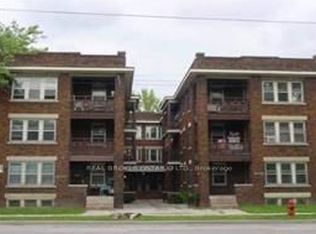 983 Main St E #6, Hamilton, ON L8M 1N3
