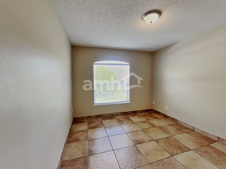 10122 Richardson Ct — Photo 14