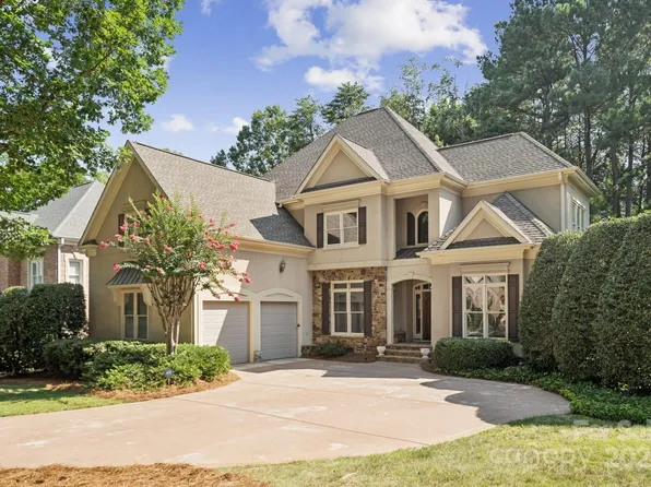 18802 Pentwater Ct, Cornelius, NC 28031