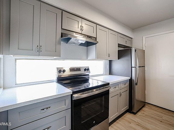 4th image of 16033 N 25th St APT 106