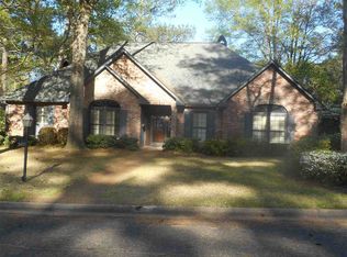 5472 Kaywood Dr, Jackson, MS 39211
