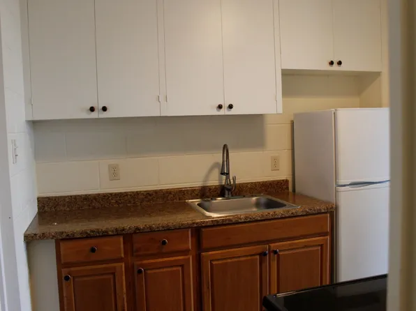 Kainani, 1697 Nana St APT 11, Wailuku, HI 96793
