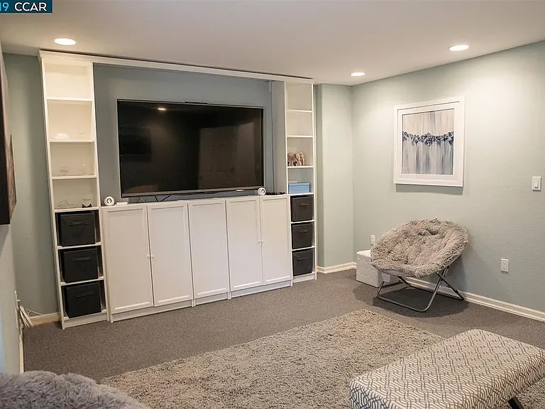 5309 Willow Glen Pl — Photo 3