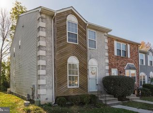 514 Evergreen Ln, Upper Chichester, PA 19014