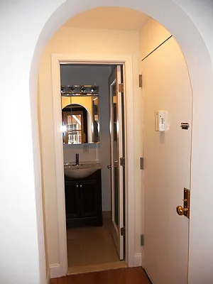 Rented by Sky Management | media 17