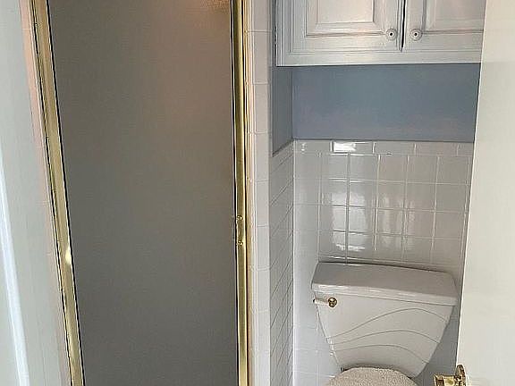 5th image of 5304 Ira St