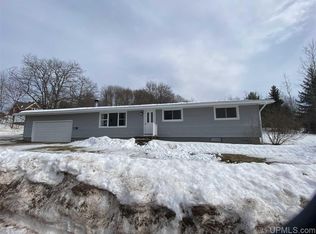 1023 4th St, Hancock, MI 49930
