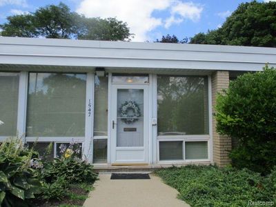 1547 Chateaufort Pl, Detroit, MI, 48207