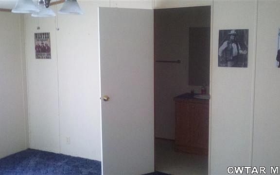 5th image of 121 Long Hollow Ln