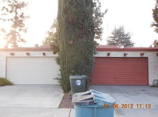 1916 S Royal Oaks Dr, Visalia, CA 93277