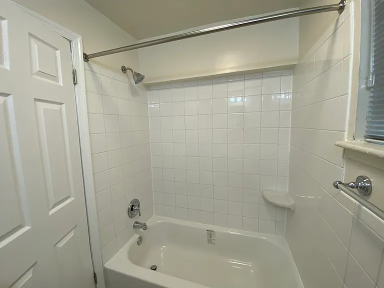 Westover Court — Photo 7