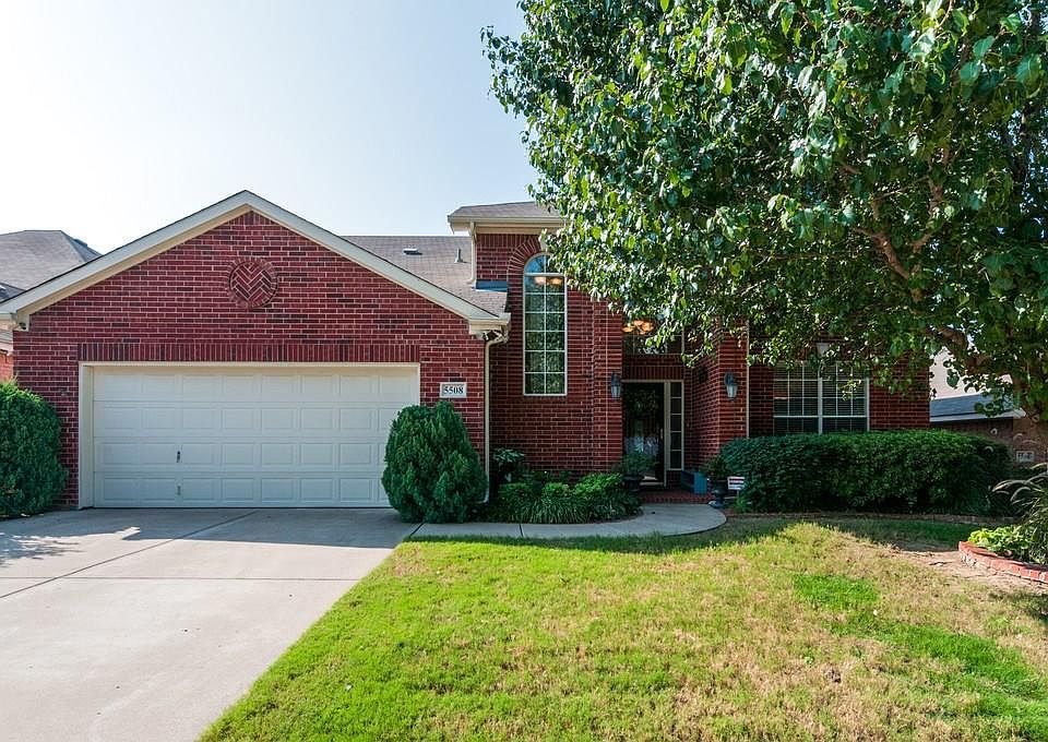 1st image of 5508 Canyon Lands Dr