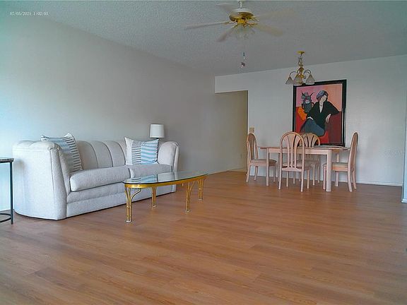 3rd image of 2361 Ecuadorian Way APT 17