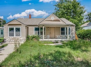 2056 N Volutsia Ave, Wichita, KS 67214