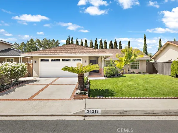24211 Barquero Dr, Mission Viejo, CA 92691