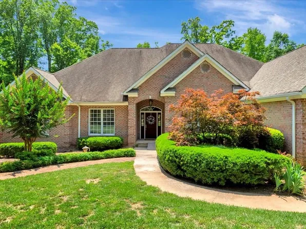 262 Oak Run, Clarksville, VA 23927