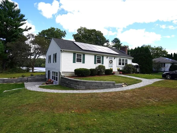 835 Pleasant St, Leicester, MA 01524