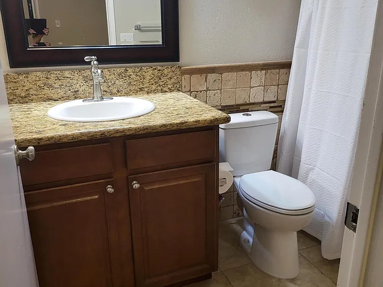20420 N 6th Dr #5 — Photo 28
