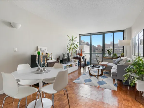 22 West 15th Street 10J image 1 of 10