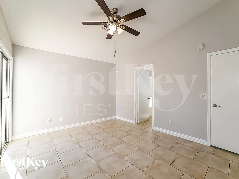 4367 E Campo Bello Dr — Photo 8