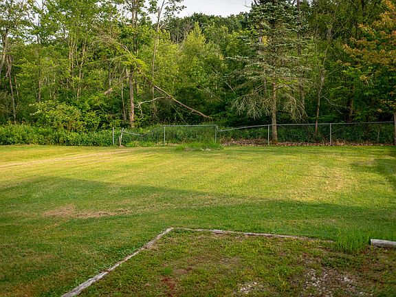 5th image of 10895 Shady Lane Dr