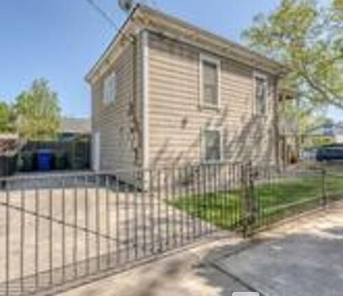 2nd image of 3201 Y St Unit 3201