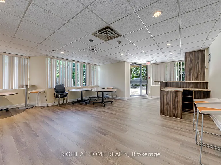 50 Elm Dr E #607 — Photo 40