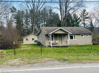 2841 River Rd, Willoughby Hills, OH