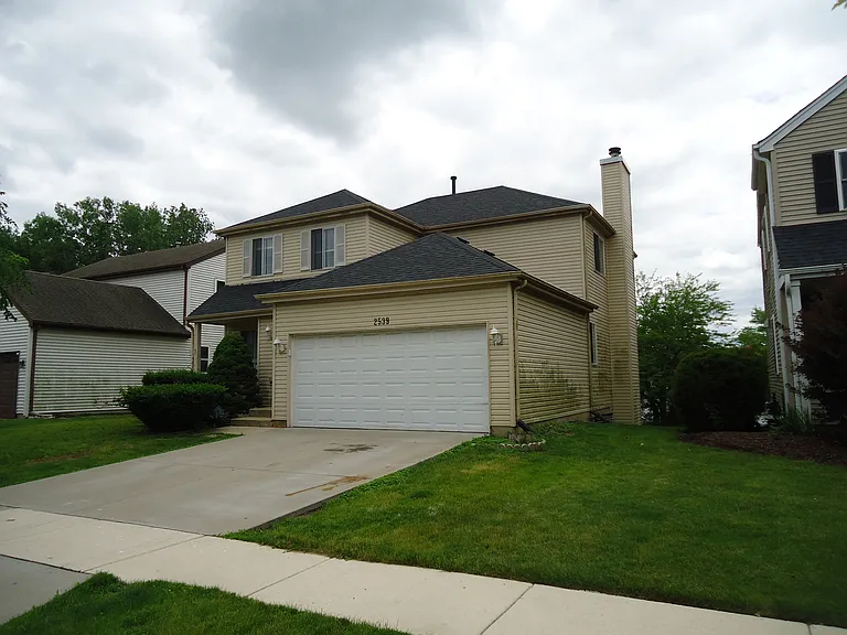 2539 Brunswick Cir — Photo 3