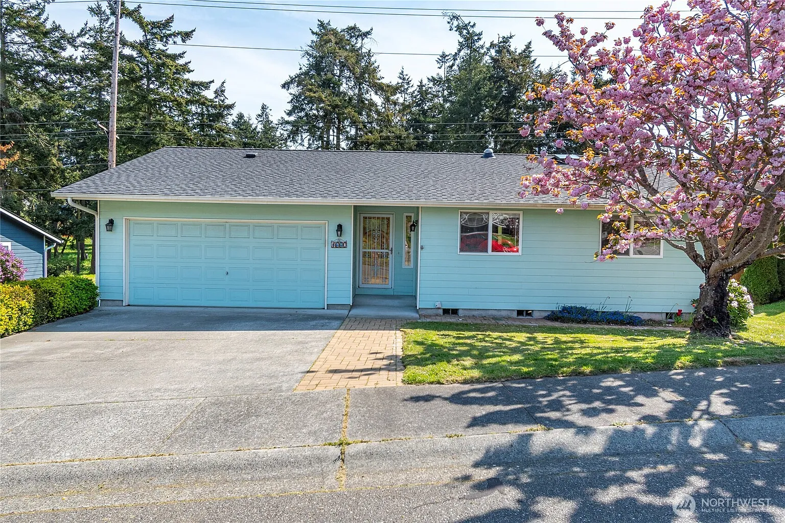 1660 SW Nienhuis Street photo 1