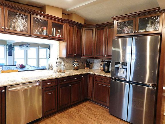 5th image of 5035 W Bayshore Dr