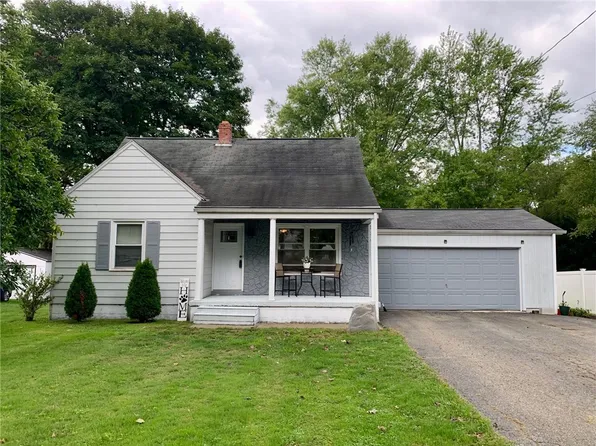 33 Templeton Ave, Greenville, PA 16125