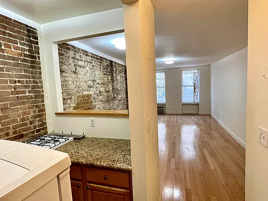 Rented by Compass | media 2