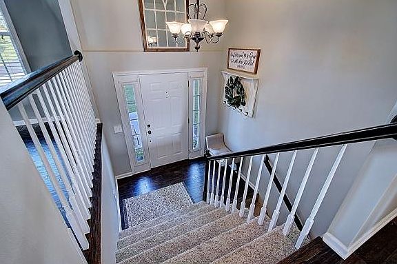 5th image of 415 Alfalfa Ln