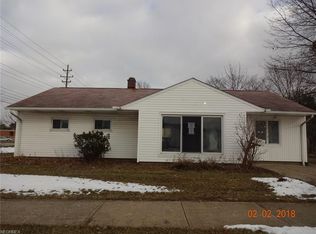11471 Snow Rd, Parma Heights, OH 44130