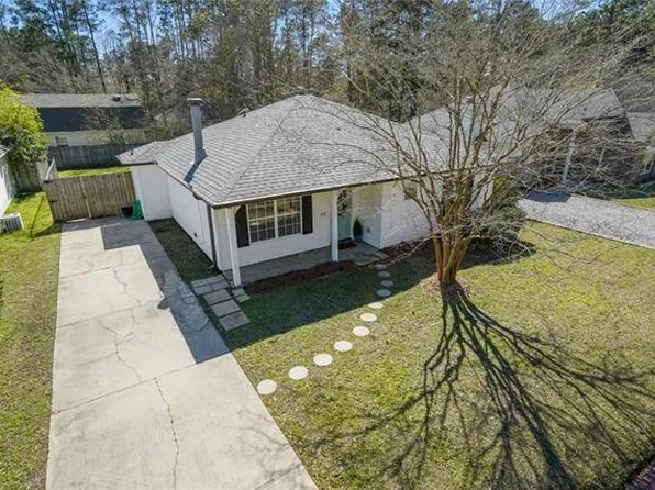 1010 Elmer St, Mandeville, LA 70448