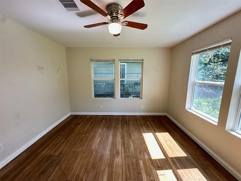 6 Southlawn Cir — Photo 8