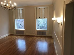 9 Bank St APT 3, New York, NY 10014